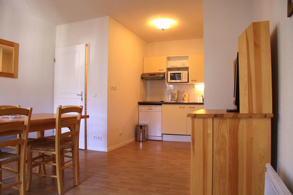 Vacanceole - Residence Illixon Bagnères-de-Luchon エクステリア 写真