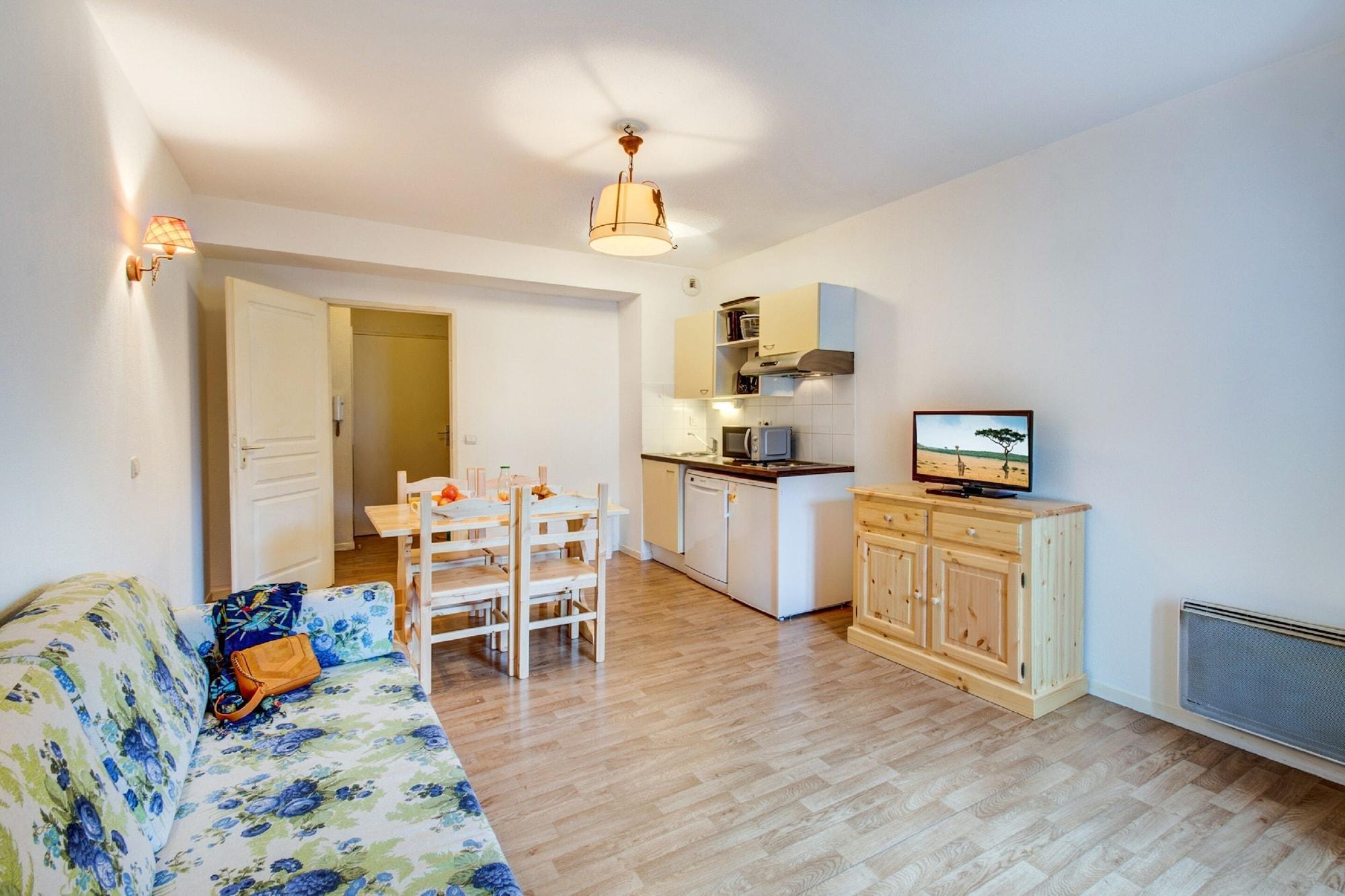 Vacanceole - Residence Illixon Bagnères-de-Luchon エクステリア 写真